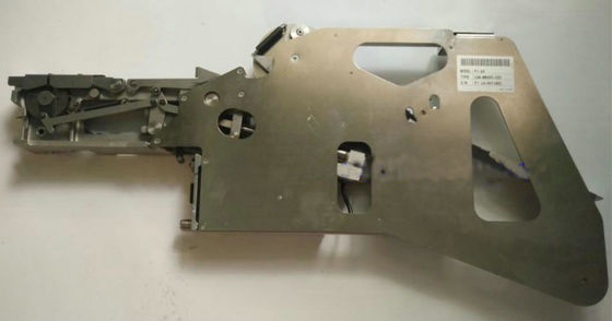 شراء لون فضي معدن SMT الطاعم LG4-M6A00-00 Ipulse 24mm الطاعم للمصنع التصنيع عبر الإنترنت