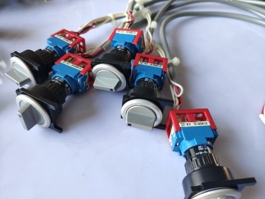 شراء KGJ-M668M-001 SMT قطع غيار YAMAHA Switch KGJ-M668M-00X التصنيع عبر الإنترنت