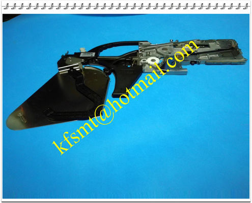 شراء سامسونج SM8x4mm الشريط الطاعم مع كبير بكرة 8 مم SMN الشريط الطاعم SMN-P4-L التصنيع عبر الإنترنت