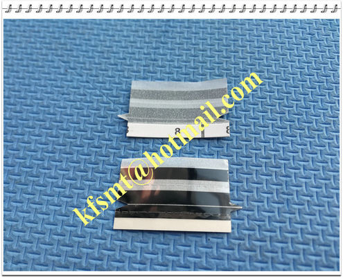 شراء باناسونيك SMT / SMD مزدوجة 8MM الربط الشريط ESD أبيض / أسود اللون التصنيع عبر الإنترنت