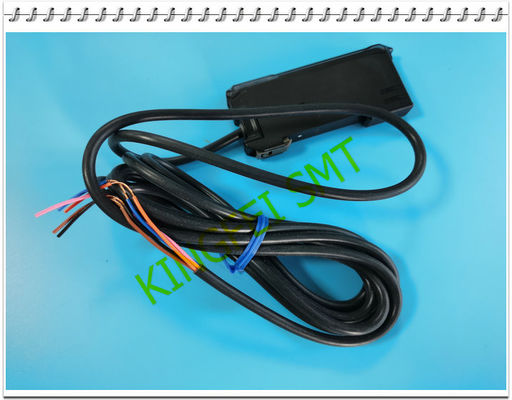 شراء EP19-900172 EP19-001276 مستشعر قطع غيار SMT AMP E3X-DA21-S لآلة Excen التصنيع عبر الإنترنت